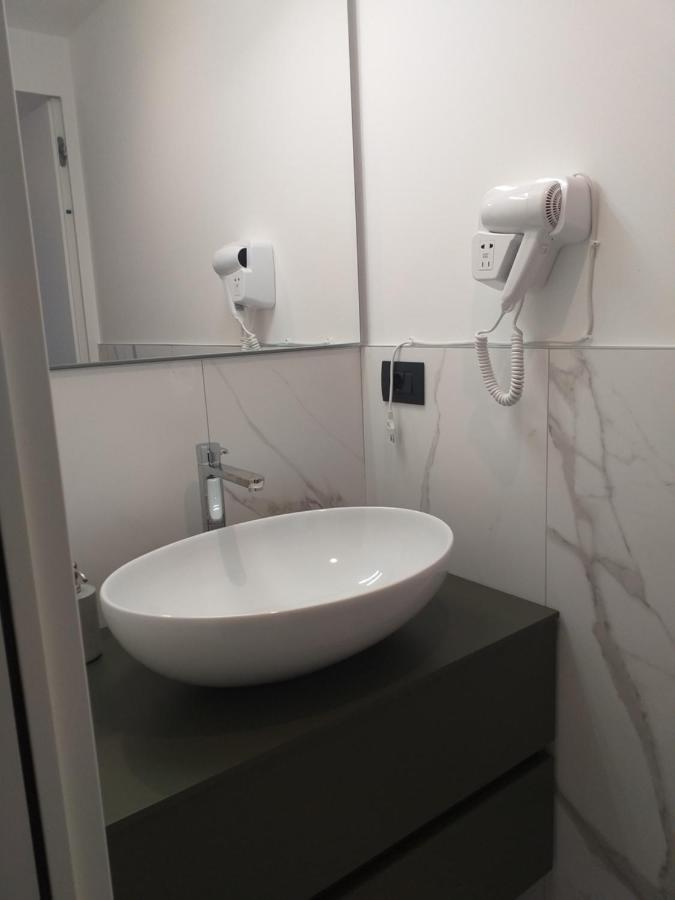 Duomo Apartments Milano Extérieur photo